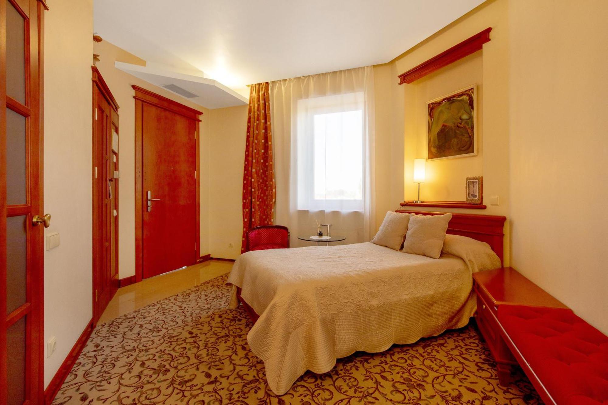 קובנה Pazaislis Park Hotel מראה חיצוני תמונה